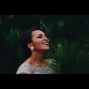 Meet your Posher, Ambria